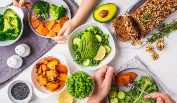 an chay co giam can khong 26032 2 e1764383888307 - lavender by chang