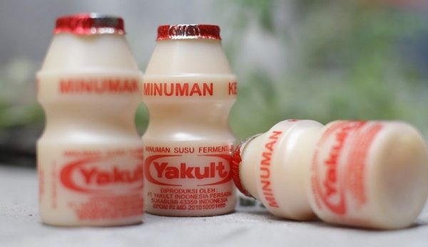 uong yakult co beo khong 26437 3 e1765510606837 - lavender by chang