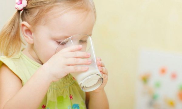 uong yakult co beo khong 26437 4 e1765510615410 - lavender by chang