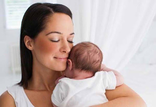 Nám sau sinh: Nguyên nhân, dấu hiệu và cách trị an toàn